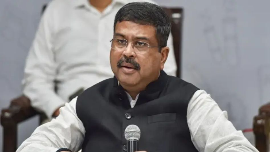 Centre to set up PM Shri Schools to prepare students for future, says education minister Dharmendra Pradhan Centre to set up PM Shri Schools to prepare students for future, says education minister Dharmendra Pradhan
