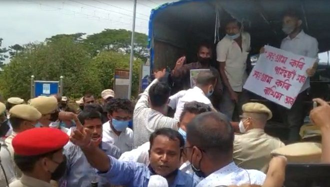 Assam: Demands for Akhil Gogoi's release and revoking CAA raised amid huge protests