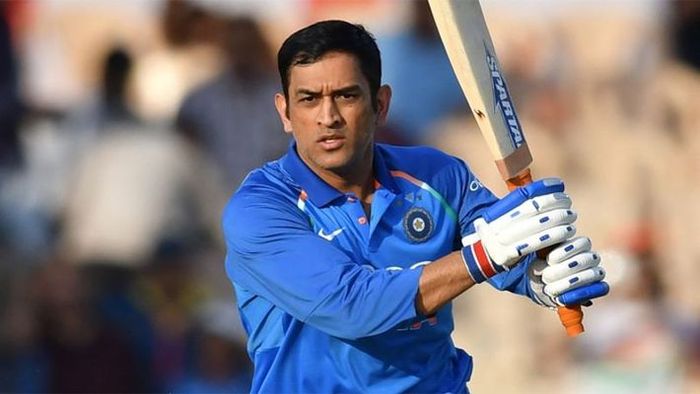 M S Dhoni