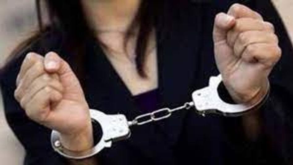 Manipur: Women drug peddler arrested in kakching Manipur: Women drug peddler arrested in kakching