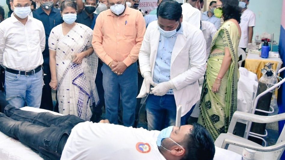 Assam Health Minister urges citizens to donate blood during pandemic on World Blood Donor Day Assam Health Minister urges citizens to donate blood during pandemic on World Blood Donor Day