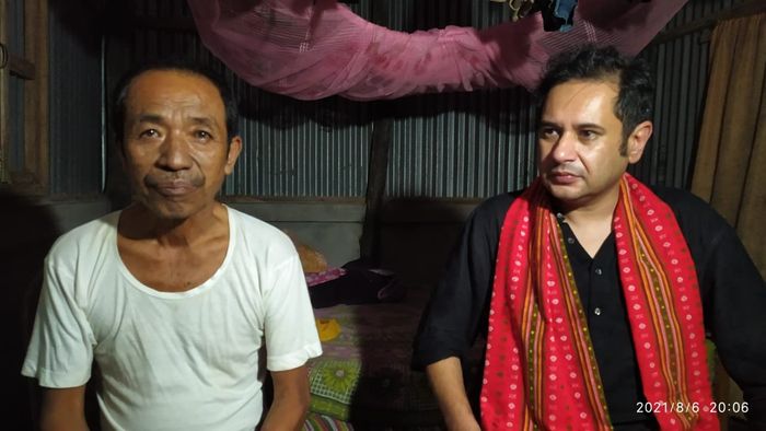 Pradyot Manikya provides financial aid to political opponent