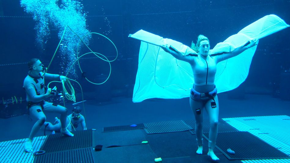 Kate Winslet holds her breath for 7 long minutes, Avatar Sequel coming soon Kate Winslet holds her breath for 7 long minutes, Avatar Sequel coming soon