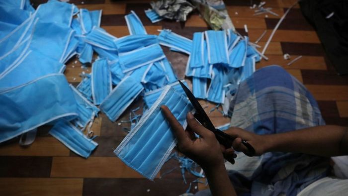 Assam: Hailakandi Childline distributes masks among children to fight against COVID-19