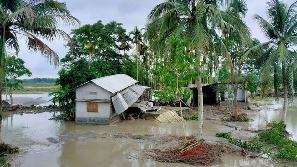 Assam: 2675 hectares of cropland, 11,262 people still affected in flood Assam: 2675 hectares of cropland, 11,262 people still affected in flood