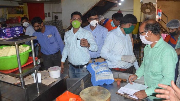 Tripura: Cockroaches allays concern for food safety amid corona pandemic