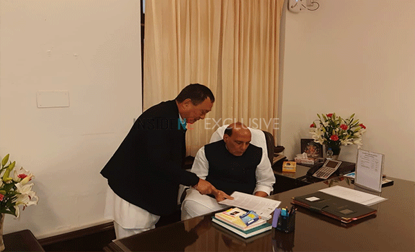 Arunachal MP Ninong Ering meets Rajnath Singh, submits ‘All India Services’ report Arunachal MP Ninong Ering meets Rajnath Singh, submits ‘All India Services’ report