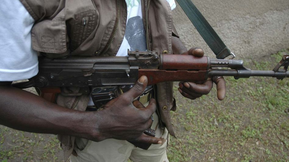 Gunmen kidnap 140 school students in northwest Nigeria Gunmen kidnap 140 school students in northwest Nigeria