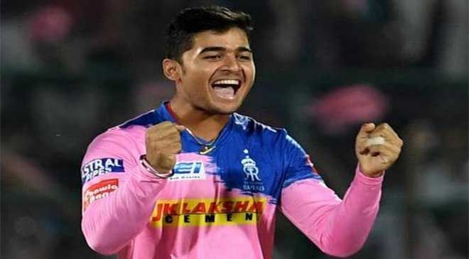 Ashok Leyland Declares 'Non-Working Days' Due to Fall in Product Demand