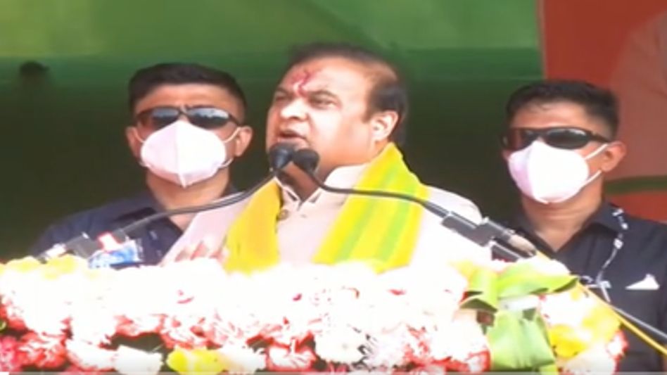 Buy a cow that gives milk; BJP will give 26 litres per day: Himanta Biswa Sarma Buy a cow that gives milk; BJP will give 26 litres per day: Himanta Biswa Sarma