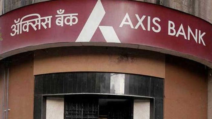 Axis Bank Reports Loss of Rs 112 crore in September-Quarter