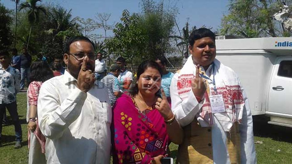 AGP candidate Moni Madhab Mahanta and Keshav Mahanta cast their ballots in Kaliabor AGP candidate Moni Madhab Mahanta and Keshav Mahanta cast their ballots in Kaliabor
