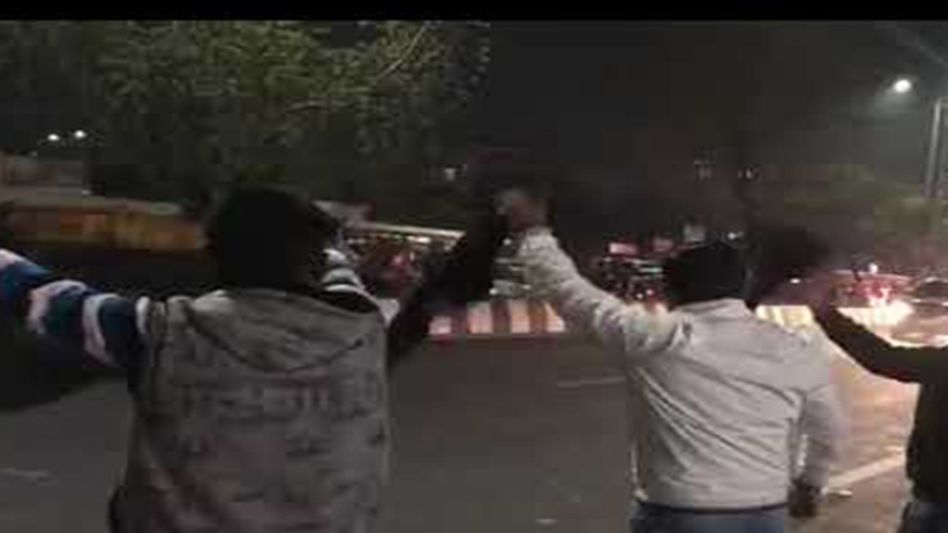 Members of AJYCP wave black flags at PM’s convoy, get arrested in Guwahati Members of AJYCP wave black flags at PM’s convoy, get arrested in Guwahati