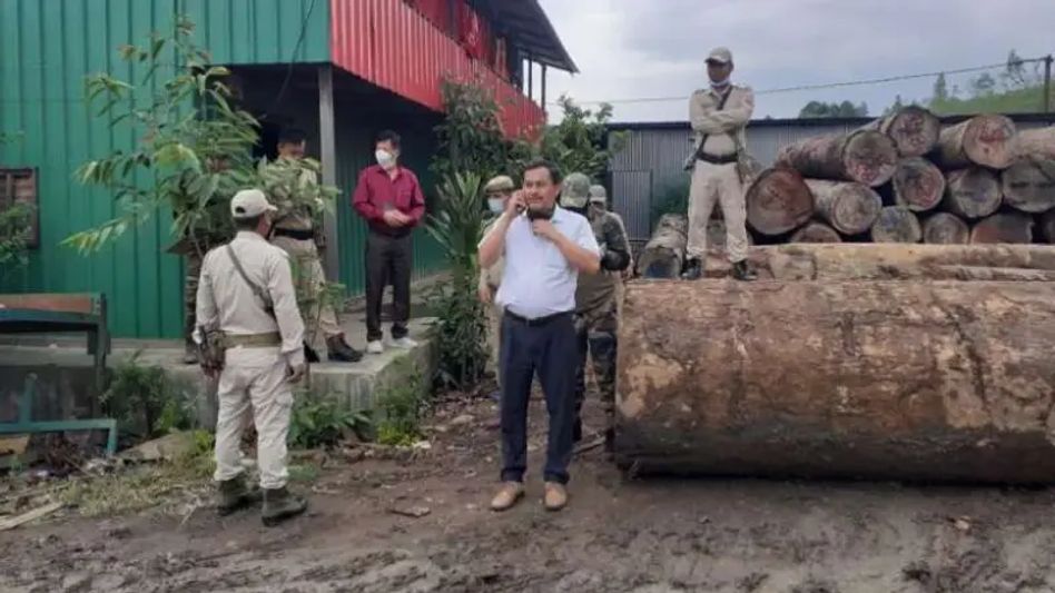 Manipur: Forest Dept launches drive against illegal sawmills, plywood factories in Thoubal Manipur: Forest Dept launches drive against illegal sawmills, plywood factories in Thoubal