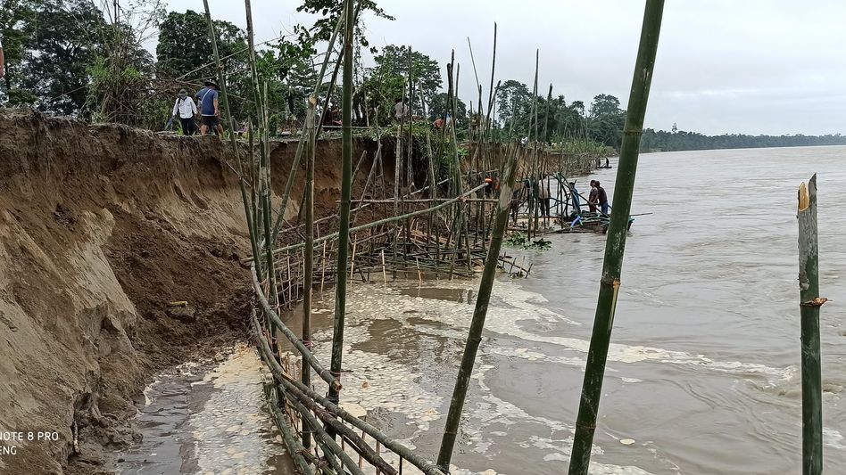 Arunachal: Mebo villages living under uncertainty amid massive soil erosion by Siang river Arunachal: Mebo villages living under uncertainty amid massive soil erosion by Siang river