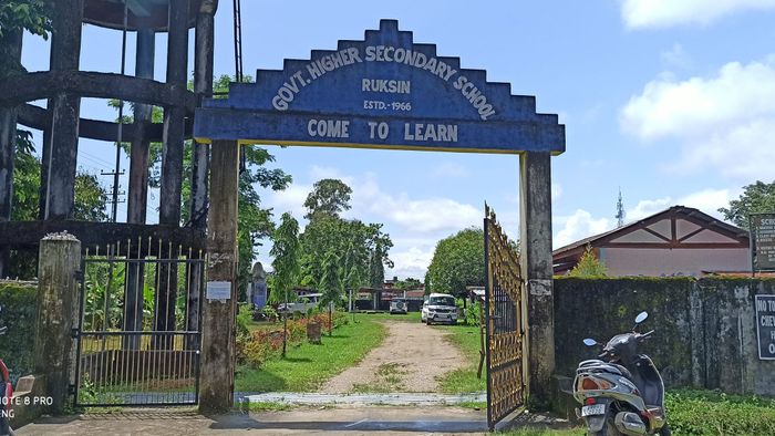 Arunachal: GHSS Ruskin gets Chief Minister’s Best performing school award