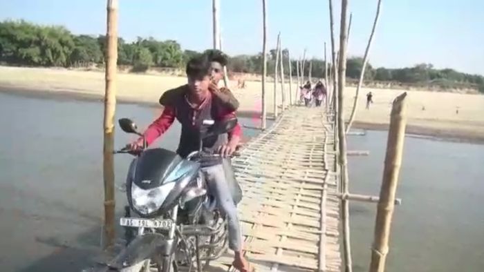 Assam: Angry villagers using rickety bamboo bridge demand MP not to visit during 'election time'