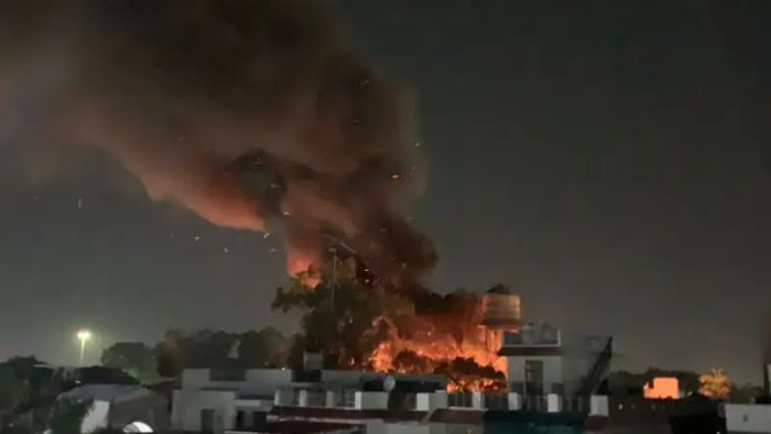 Massive Fire Breaks Out In Jammu’s Satwari Police Station