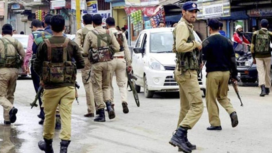 TWO POLICEMEN KILLED IN SEPARATE ATTACKS IN KASHMIR TWO POLICEMEN KILLED IN SEPARATE ATTACKS IN KASHMIR