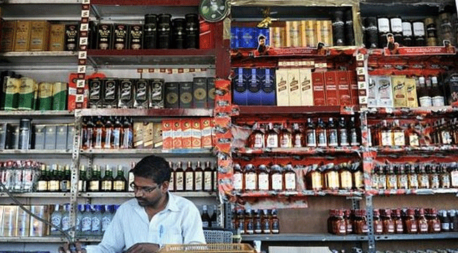Assam: No plans to revive process of issuing licenses to liquor shops, informs govt Assam: No plans to revive process of issuing licenses to liquor shops, informs govt