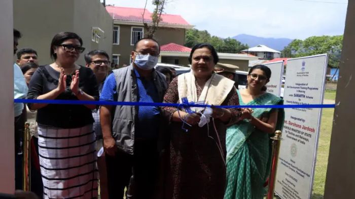 Mizoram: NEC secretary Shri K. Moses Chalai approve a sanction of ongoing projects in Lunglei District