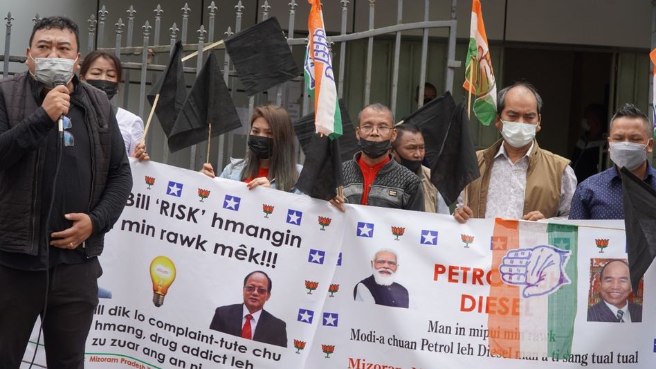 Mizoram Congress protests electricity tariff hike by govt during pandemic Mizoram Congress protests electricity tariff hike by govt during pandemic