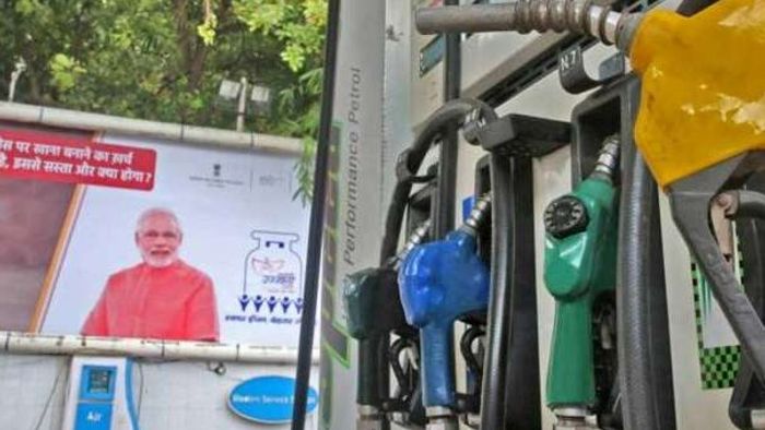 ECI orders petrol pumps to remove PM Modi’s hoardings