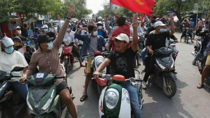 Junta car rams into protesting pro-democracy leader Wai Moe Naing’s bike