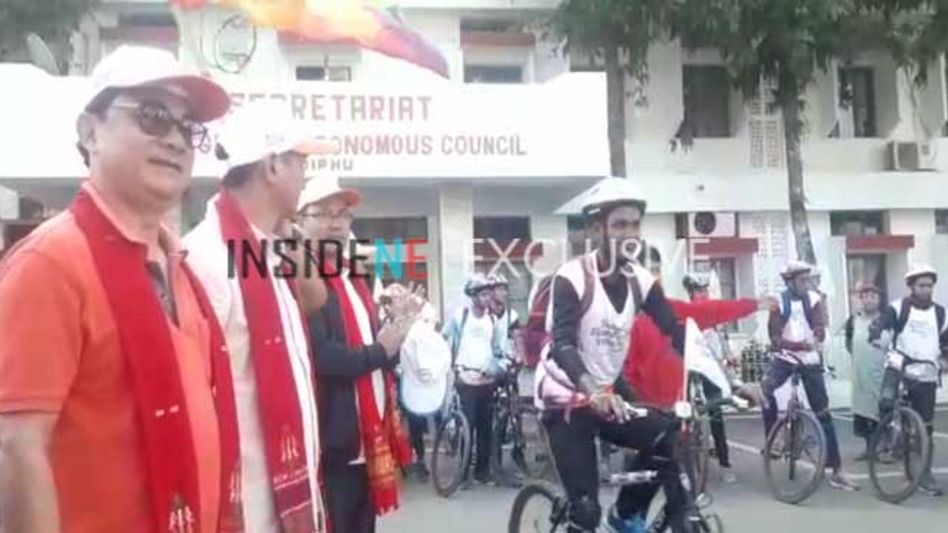 KAAC CEM Tuliram Ronghang flags off Swaach Bharat Yatra KAAC CEM Tuliram Ronghang flags off Swaach Bharat Yatra