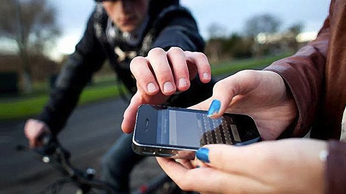 Former Dhing MLA becomes victim of phone snatcher near Assam Assembly