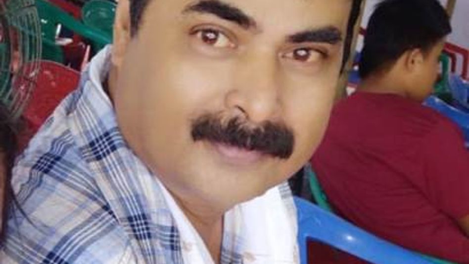 Abducted oil co workers’ families go begging to Paresh Baruah’s ancestral home Abducted oil co workers’ families go begging to Paresh Baruah’s ancestral home