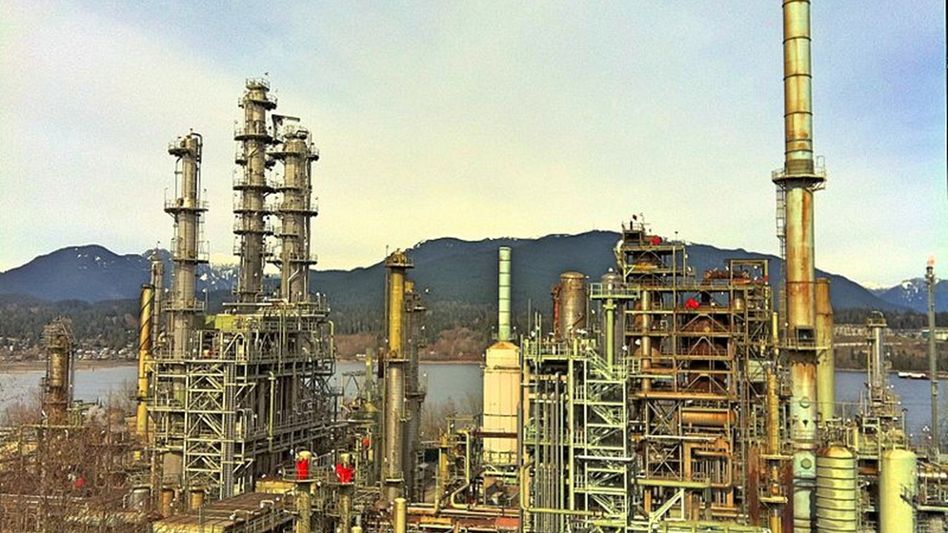 Assam extends ban on strike by oil & gas employees under Essential Services Act Assam extends ban on strike by oil & gas employees under Essential Services Act