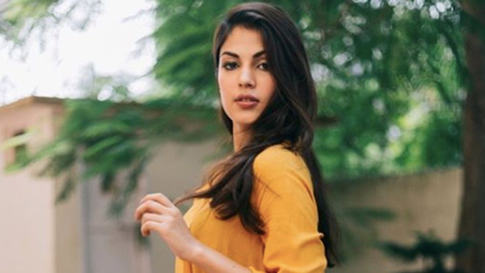 Rhea Chakraborty approaches SC over ‘unfair media trial’ in Sushant Singh Rajput case Rhea Chakraborty approaches SC over ‘unfair media trial’ in Sushant Singh Rajput case