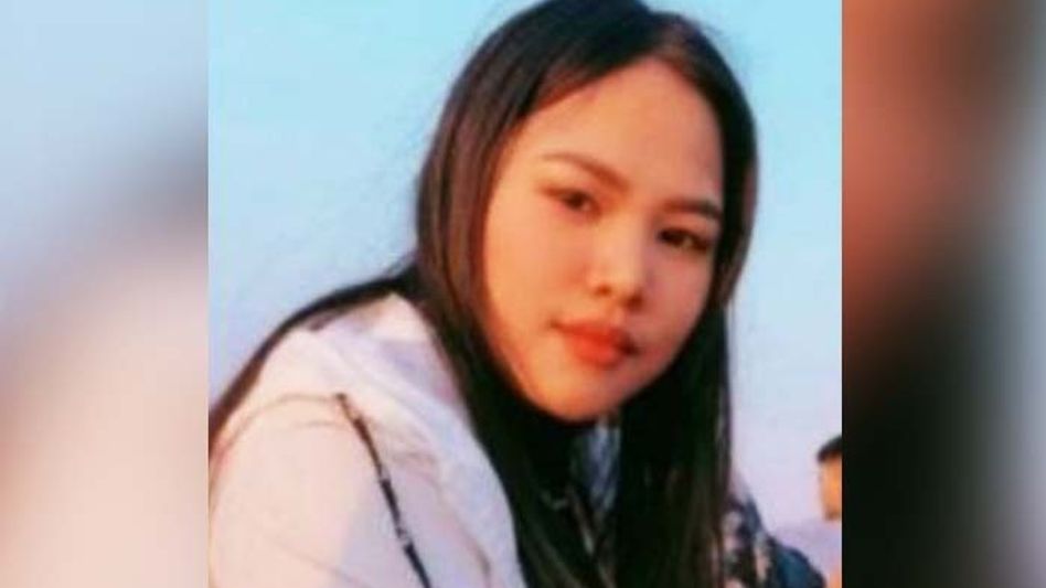 21-yr-old Mizo girl falls to death from 4th floor in Pune; family in debt 21-yr-old Mizo girl falls to death from 4th floor in Pune; family in debt