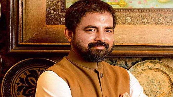 SABYASACHI MUKHERJEE APOLIZES AFTER HIS COMMENTS ON WOMEN DRAWS FLAK