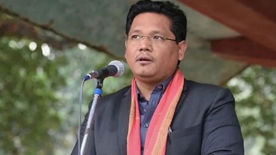 Meghalaya: CM Sangma Participates on cleaning drive of Umsohlang Stream Meghalaya: CM Sangma Participates on cleaning drive of Umsohlang Stream