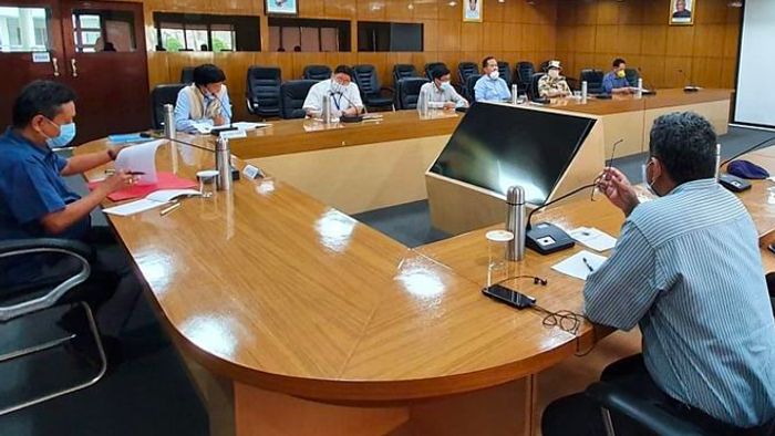 Government officials from Arunachal