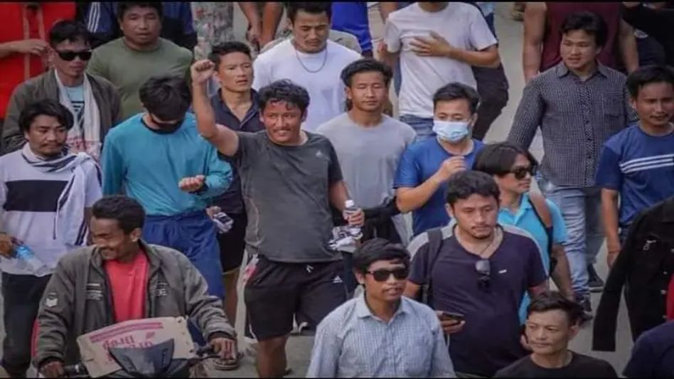 Arunachal: Sol Dodum on indefinite hunger strike to fulfill his demand for clean water Arunachal: Sol Dodum on indefinite hunger strike to fulfill his demand for clean water