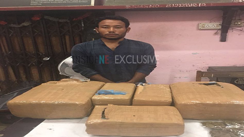 ASSAM: GANJA SEIZED IN GUWAHATI RAILWAY STATION ASSAM: GANJA SEIZED IN GUWAHATI RAILWAY STATION
