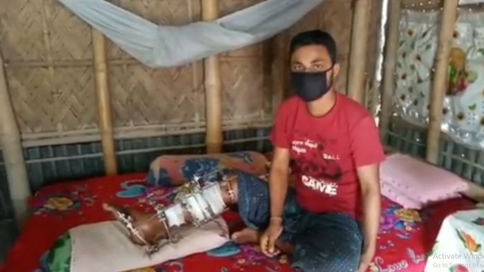 Tazul Ali, Photo, Inside NE