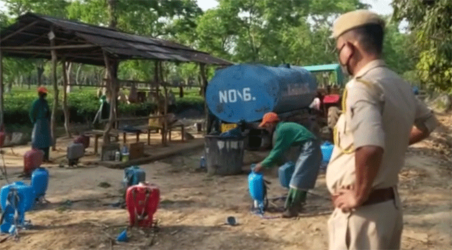 Assam: Moran's Khowang Tea Garden Workers Made to Work Despite Lockdown Assam: Moran's Khowang Tea Garden Workers Made to Work Despite Lockdown