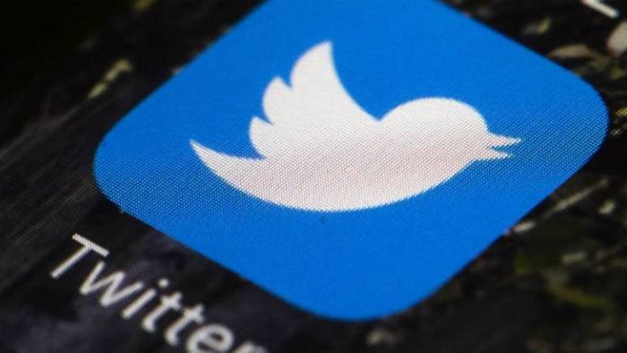 Twitter suspends 22,564 accounts