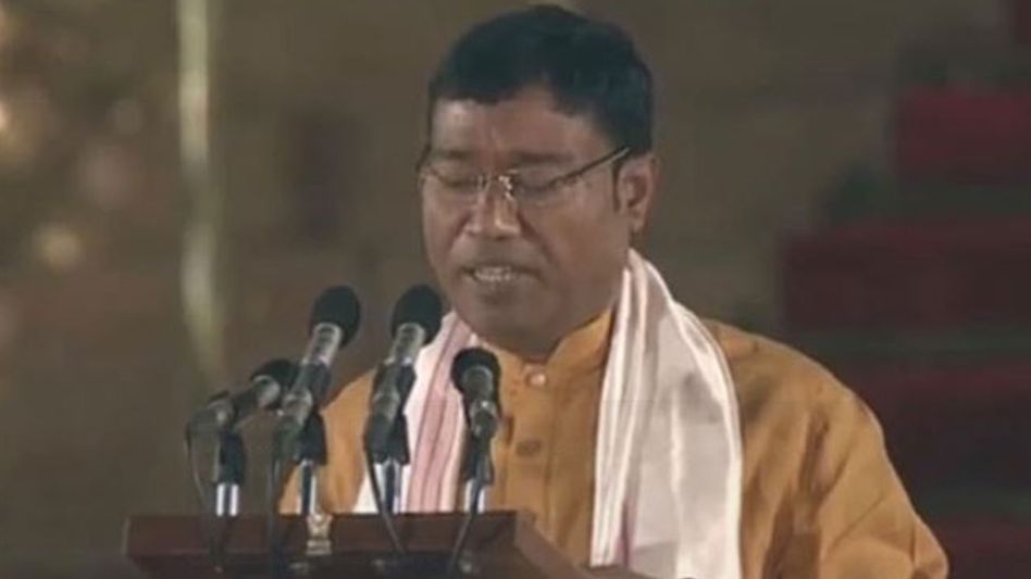 Meghalaya School Dropout On A Mission To Maintain Living Root Bridges Meghalaya School Dropout On A Mission To Maintain Living Root Bridges