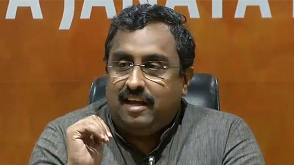 Meghalaya | FIR lodged against BJP candidate Sanbor Shullai for alleged ‘misconduct’ outside polling station Meghalaya | FIR lodged against BJP candidate Sanbor Shullai for alleged ‘misconduct’ outside polling station