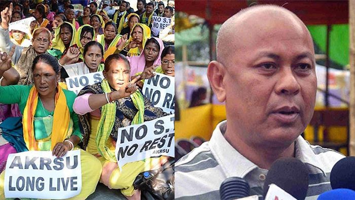 The Bangladeshi nationals waiting in line to be deported