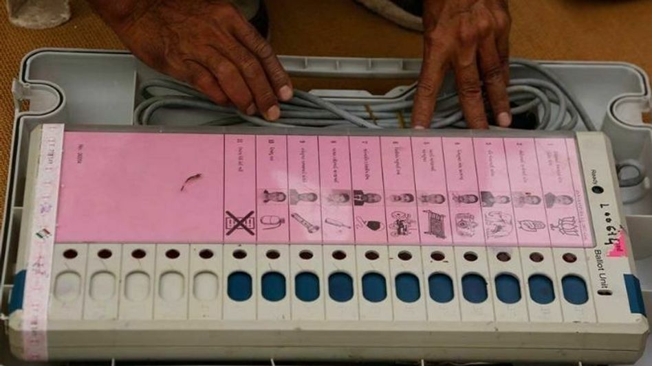 Dima Hasao: EVM registers 171 votes against 90 voters; 5 suspended Dima Hasao: EVM registers 171 votes against 90 voters; 5 suspended