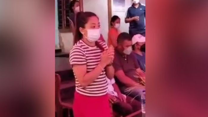 Mirabai Chanu breaks down while honouring truck drivers at residence