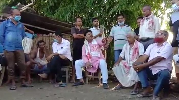 Assam: Lakhimpur MLA threatens to slap flood victim when complaining about drinking water scarcity