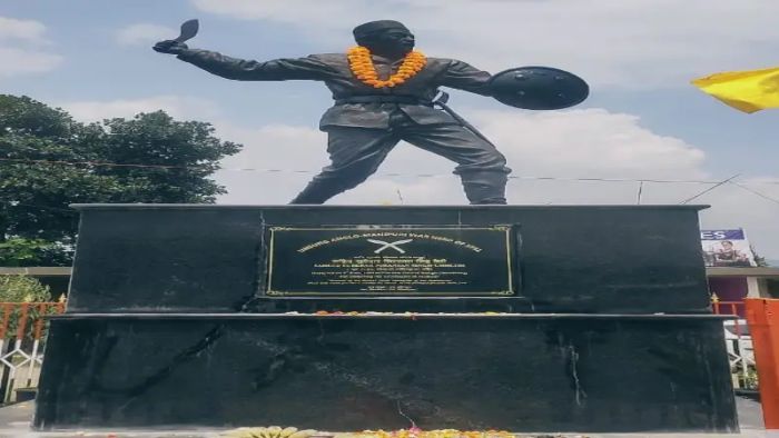 Nation paid rich tribute to Niranjan Singh Chetri on 131st Saheed Divas.