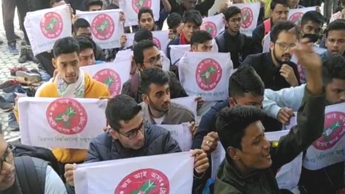 Assam governor constitutes panel to probe Dibrugarh University 'irregularities'